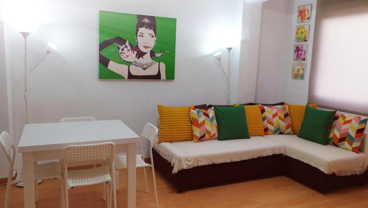 Centrico Apartamento En Valencia Proximo Parada De Metro Angel Guimera المظهر الخارجي الصورة
