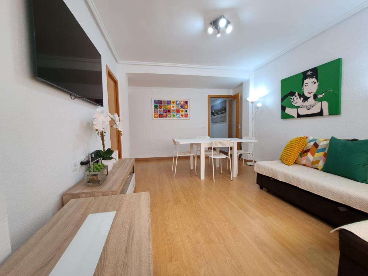 Centrico Apartamento En Valencia Proximo Parada De Metro Angel Guimera المظهر الخارجي الصورة