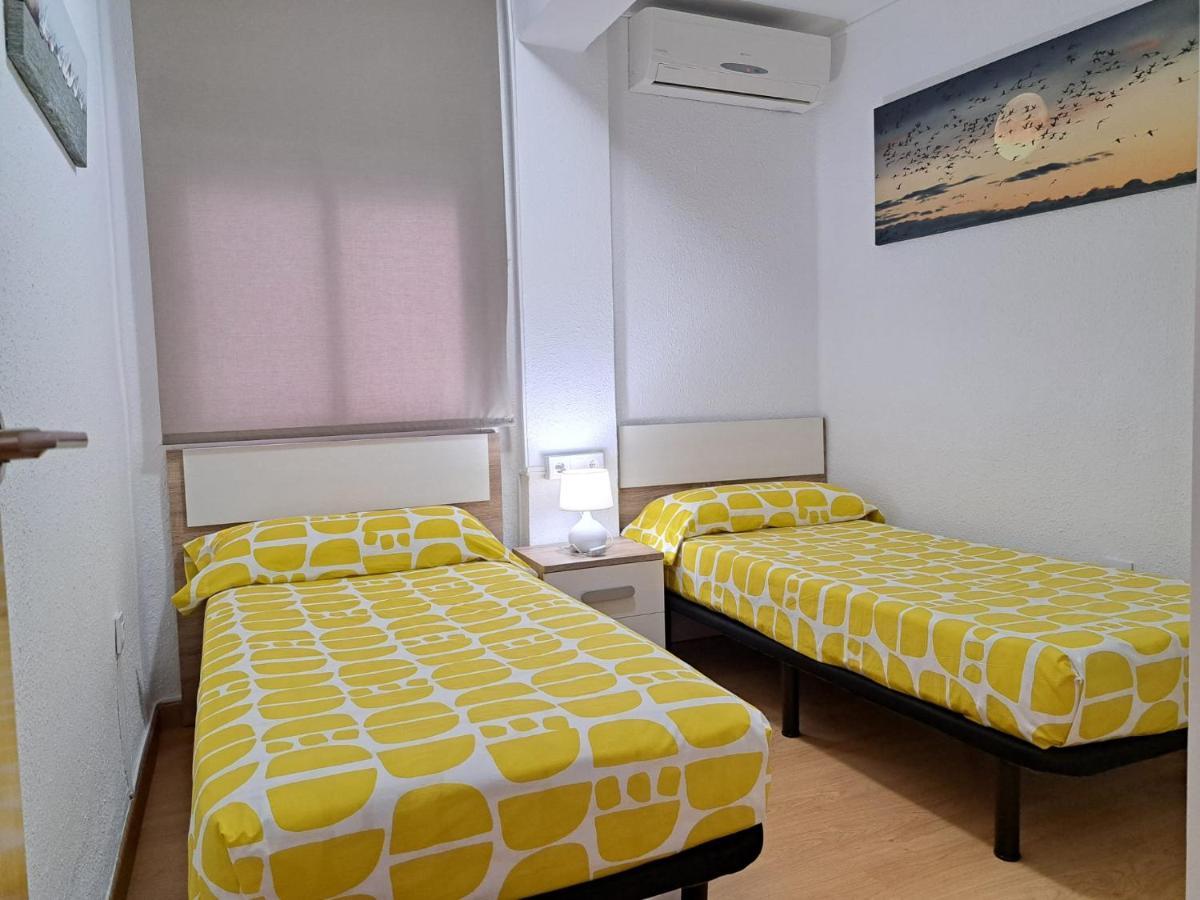 Centrico Apartamento En Valencia Proximo Parada De Metro Angel Guimera المظهر الخارجي الصورة