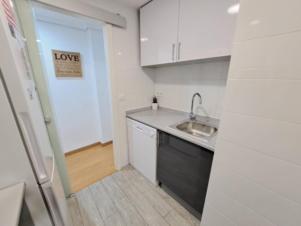 Centrico Apartamento En Valencia Proximo Parada De Metro Angel Guimera المظهر الخارجي الصورة